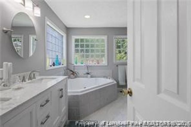 6528 Foxberry Road, Fayetteville, NC 28314