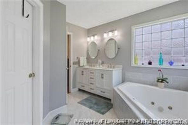 6528 Foxberry Road, Fayetteville, NC 28314