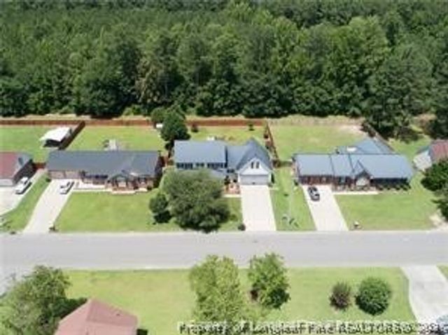 6528 Foxberry Road, Fayetteville, NC 28314