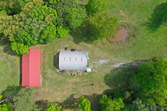 3915 Oak Ridge Rd, Palmyra, TN 37142