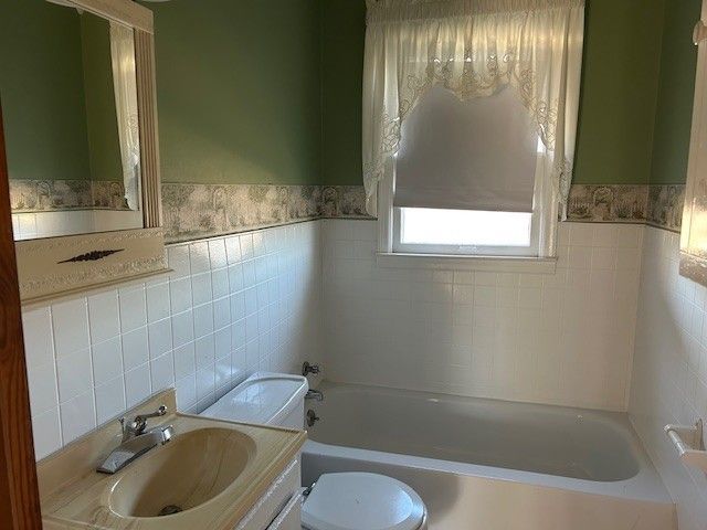 3915 Oak Ridge Rd, Palmyra, TN 37142