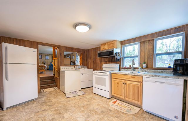 269 Suitor Road, Waterford, VT 05819