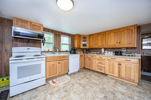 269 Suitor Road, Waterford, VT 05819