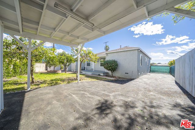 14177 Osborne Street, Panorama City (los Angeles), CA 91402