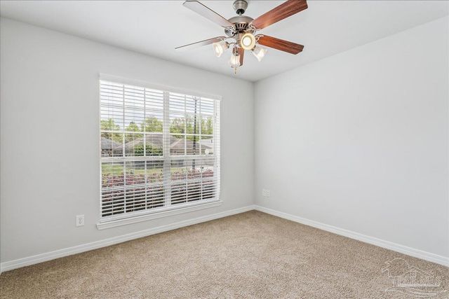 800 Bunting Ct, Cantonment, FL 32533