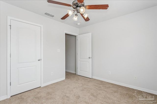 800 Bunting Ct, Cantonment, FL 32533