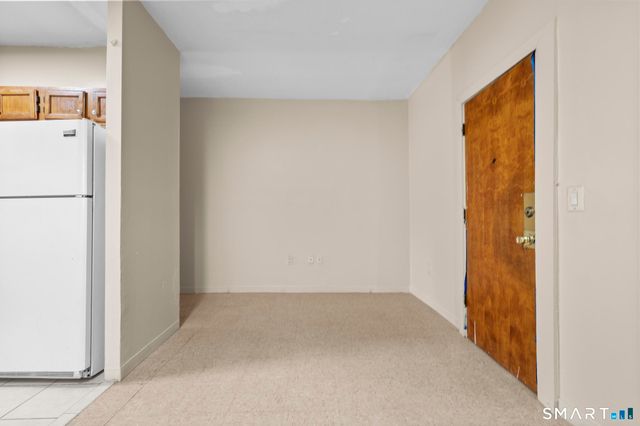 26-28 Lawrence Street 28-6, Hartford, CT 06106