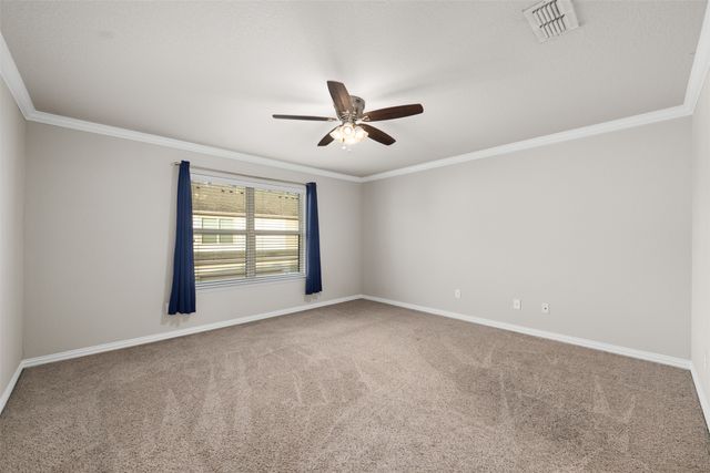 6944 Carrington Lane, Fort Worth, TX 76137