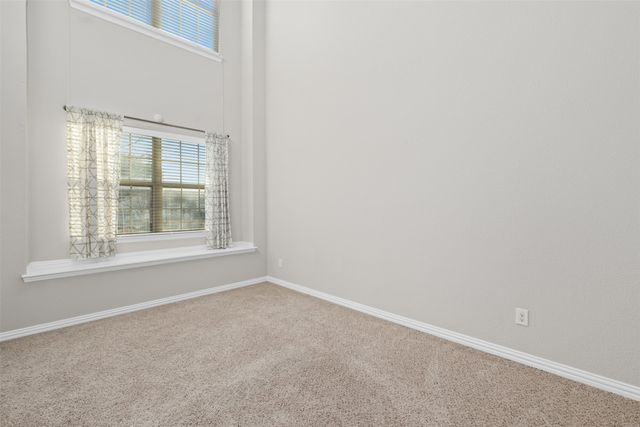 6944 Carrington Lane, Fort Worth, TX 76137