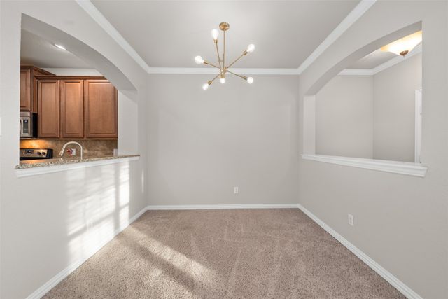 6944 Carrington Lane, Fort Worth, TX 76137