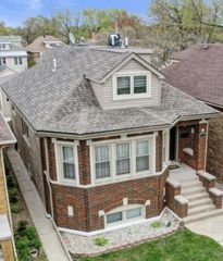 3105 N 76th Court, Elmwood Park, IL 60707