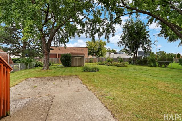 4708 Bonner Drive, Mchenry, IL 60050