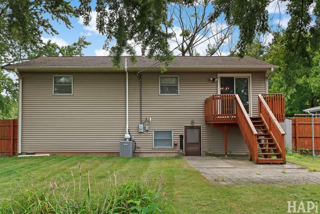 4708 Bonner Drive, Mchenry, IL 60050