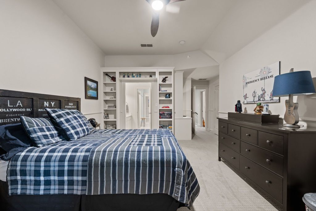 property-img