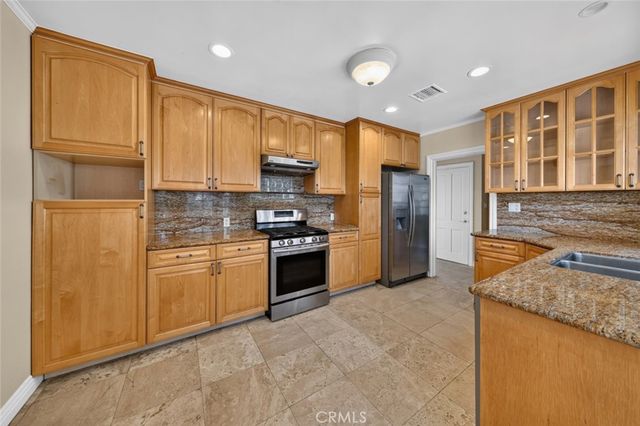 1233 Imperial Drive, Glendale, CA 91207