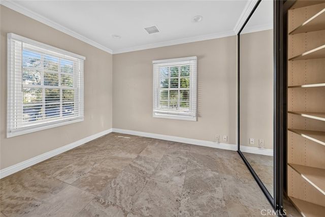 1233 Imperial Drive, Glendale, CA 91207