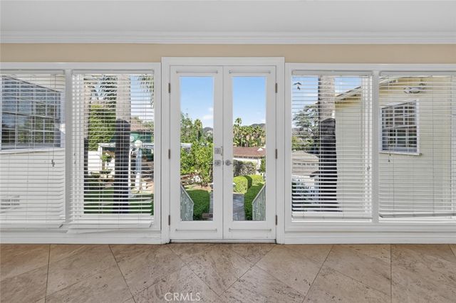 1233 Imperial Drive, Glendale, CA 91207