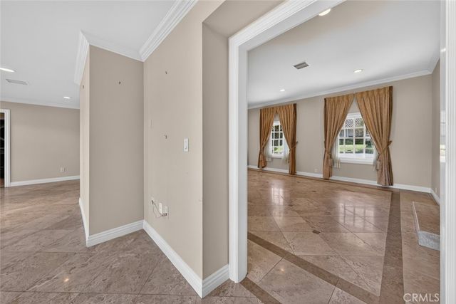1233 Imperial Drive, Glendale, CA 91207