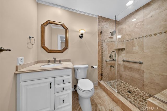 1233 Imperial Drive, Glendale, CA 91207