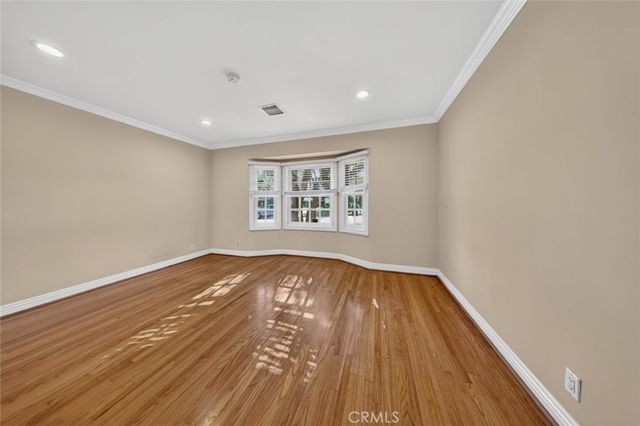 1233 Imperial Drive, Glendale, CA 91207