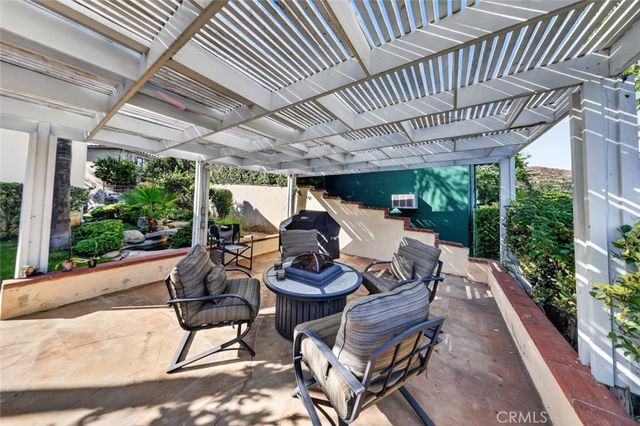 1233 Imperial Drive, Glendale, CA 91207