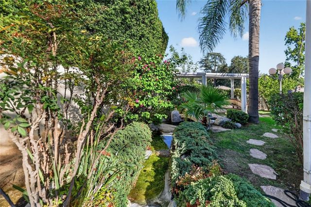 1233 Imperial Drive, Glendale, CA 91207