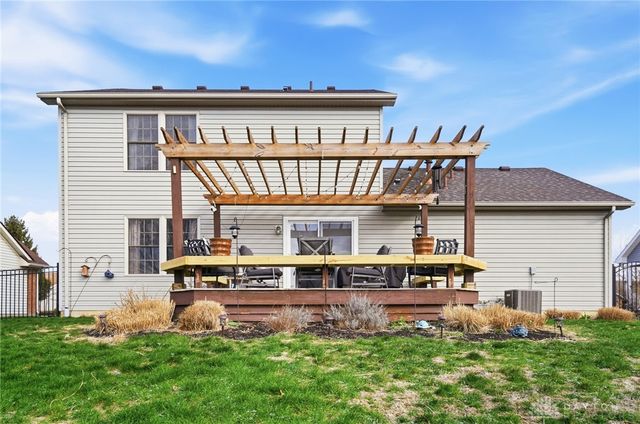 2586 Renwick Way, Troy, OH 45373