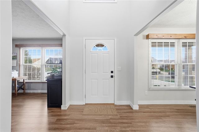 2586 Renwick Way, Troy, OH 45373