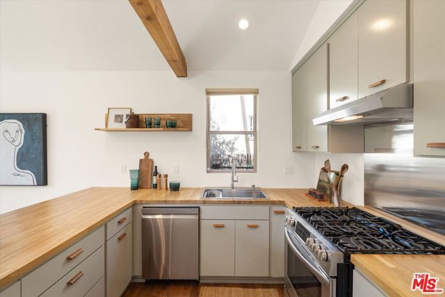 4840 Malta Street, Los Angeles, CA 90042