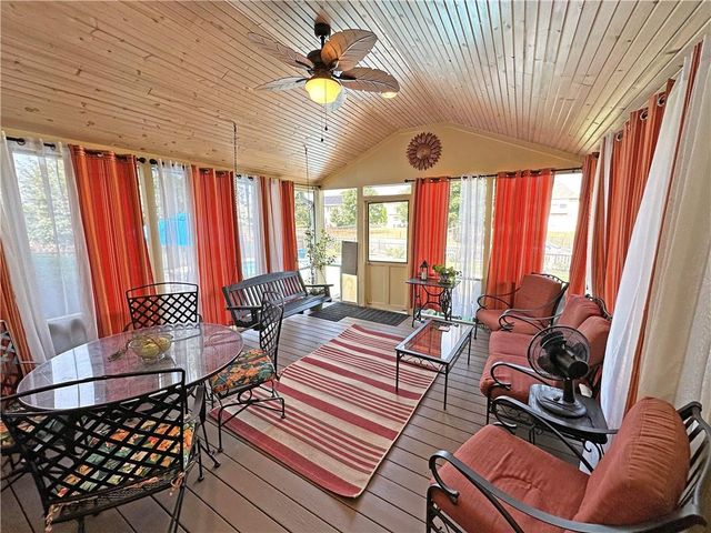 5908 NE CORAL Circle, Lee's Summit, MO 64064