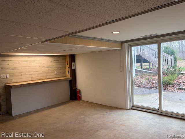 4937 Oak Park Drive, Clarkston, MI 48346