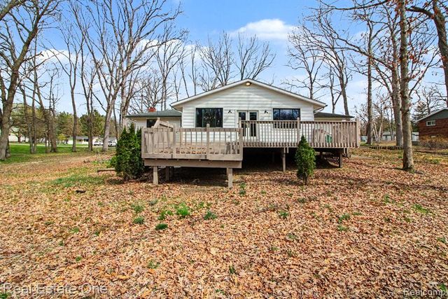 4937 Oak Park Drive, Clarkston, MI 48346