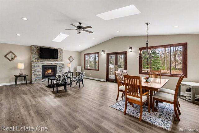 4937 Oak Park Drive, Clarkston, MI 48346
