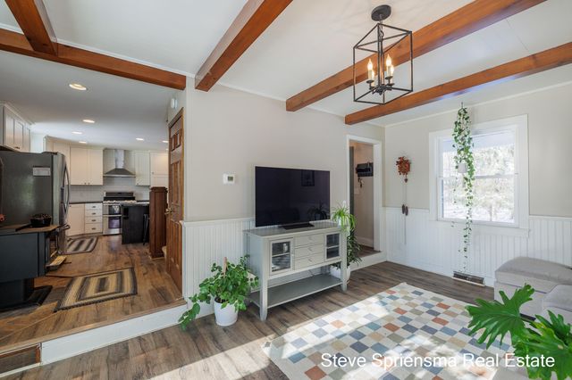 6640 Van Buren Street, Hudsonville, MI 49426