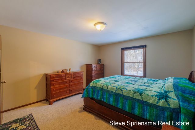 6640 Van Buren Street, Hudsonville, MI 49426