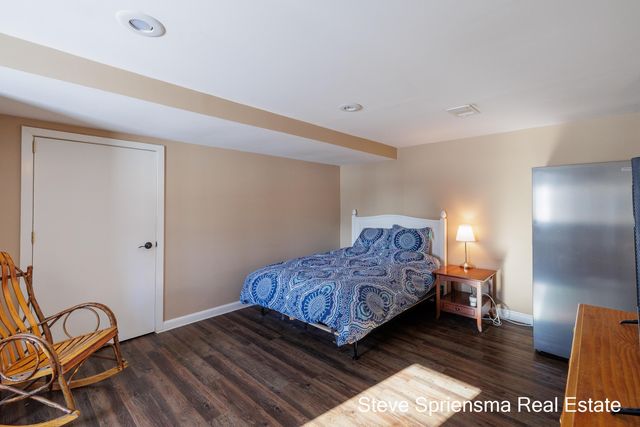 6640 Van Buren Street, Hudsonville, MI 49426