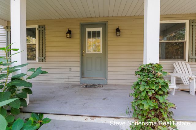 6640 Van Buren Street, Hudsonville, MI 49426