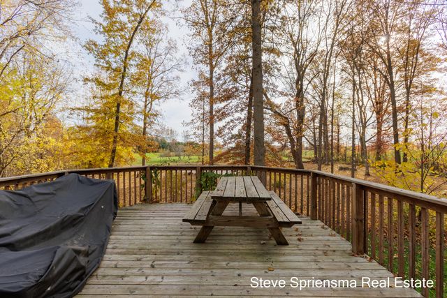 6640 Van Buren Street, Hudsonville, MI 49426