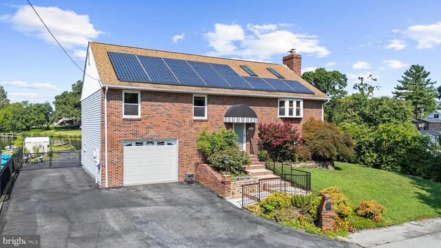 2426 WYTHE AVE, Baltimore, MD 21219