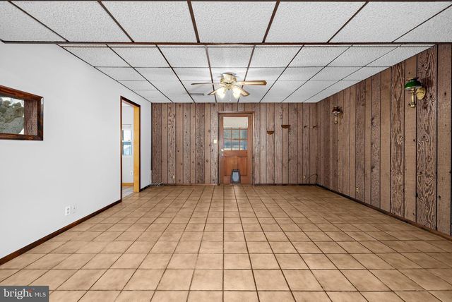 2426 WYTHE AVE, Baltimore, MD 21219