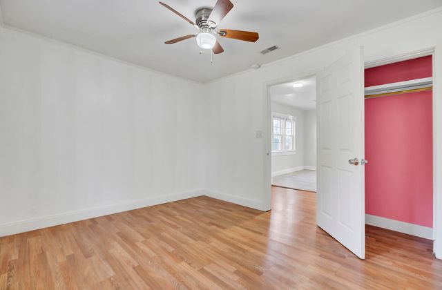 1904 Iris Street, North Charleston, SC 29405