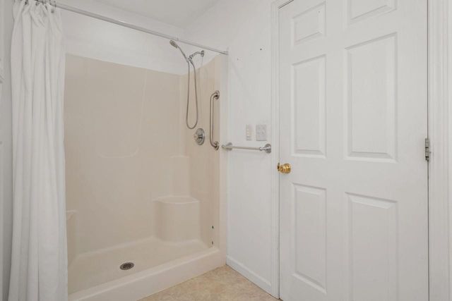 400 St Andrews Court, Waunakee, WI 53597
