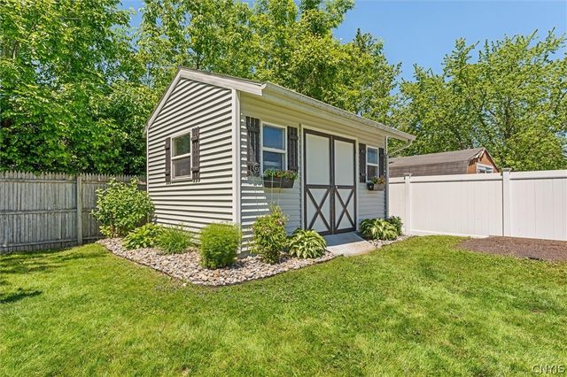 6249 Wynmoor Drive, Cicero, NY 13039
