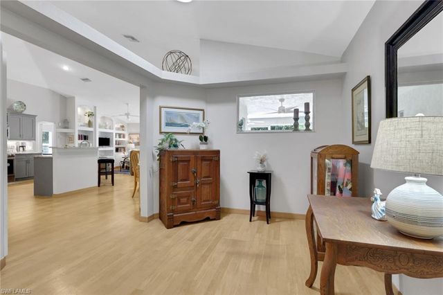 5810 Lancewood WAY, Naples, FL 34116