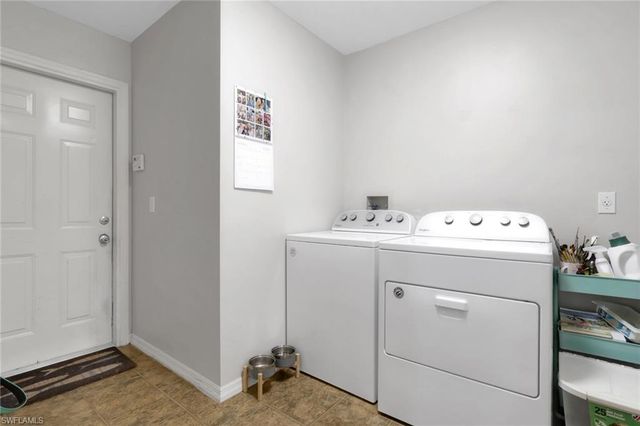 5810 Lancewood WAY, Naples, FL 34116