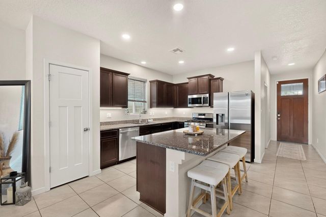 6361 Broad Wing Drive NE, Rio Rancho, NM 87144