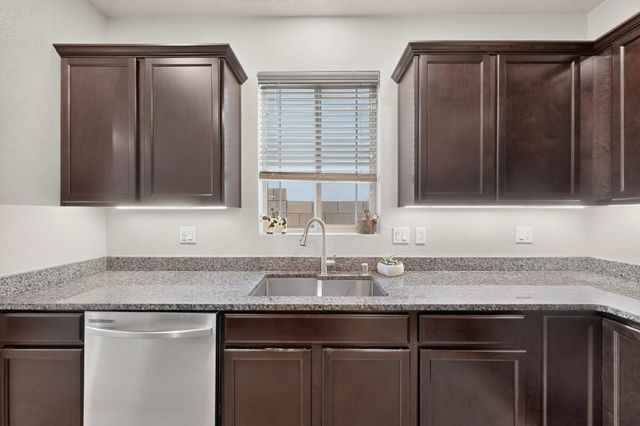 6361 Broad Wing Drive NE, Rio Rancho, NM 87144