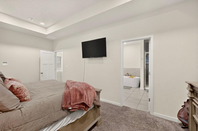 6361 Broad Wing Drive NE, Rio Rancho, NM 87144