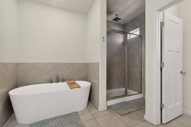 6361 Broad Wing Drive NE, Rio Rancho, NM 87144
