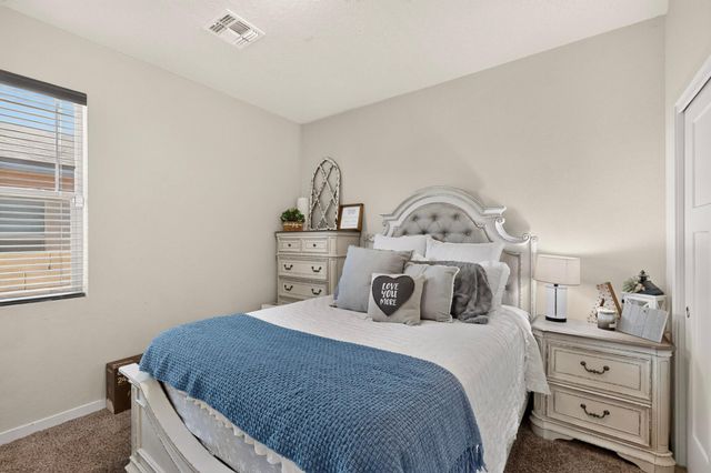 6361 Broad Wing Drive NE, Rio Rancho, NM 87144